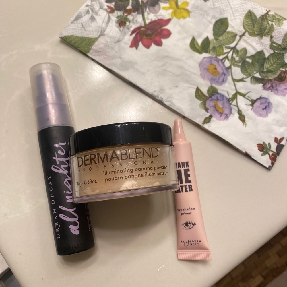 Make up bundle